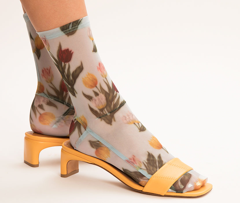 Darner Caramel Tulips Floral Mesh Socks – Darner Socks