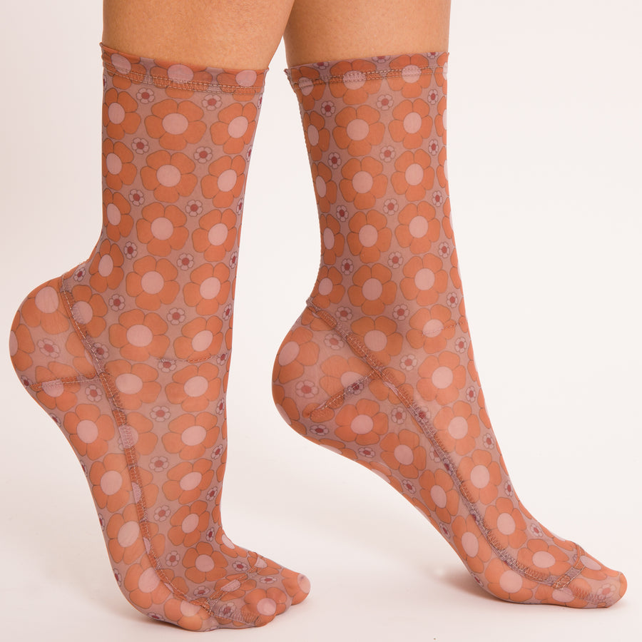 Darner Caramel Daisy Mesh Socks